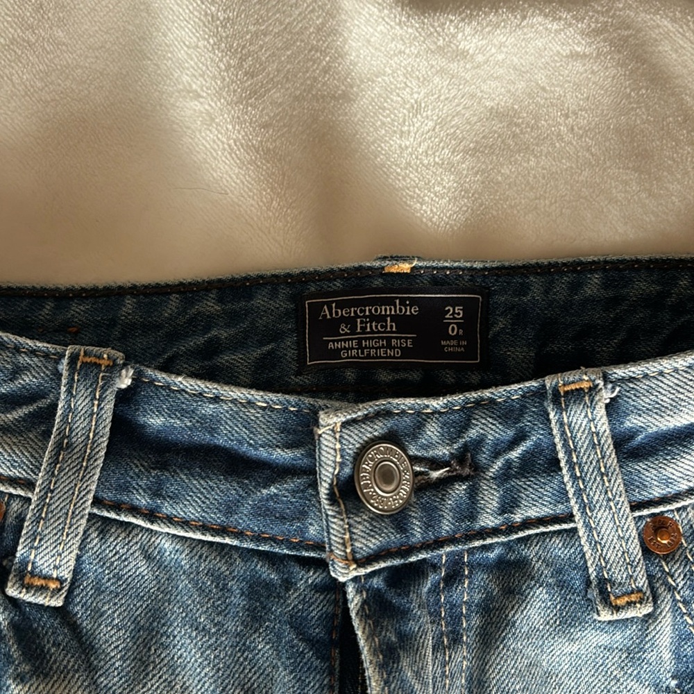 Abercrombie and Fitch Annie High Rise Girlfriend Jeans